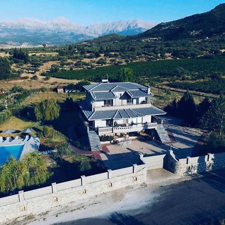 Villa In Nature Mitopoli Ngoại thất bức ảnh