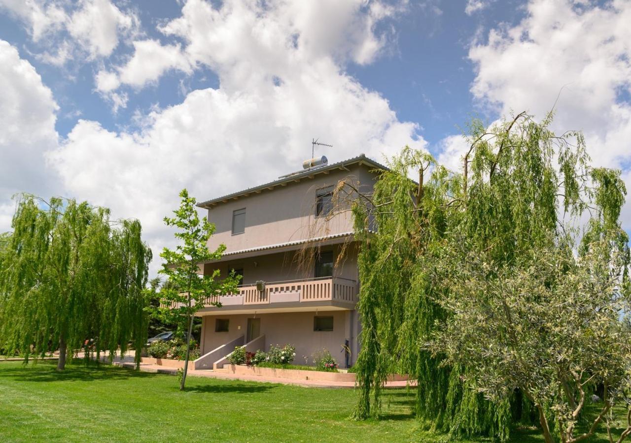 Villa In Nature Mitopoli Ngoại thất bức ảnh