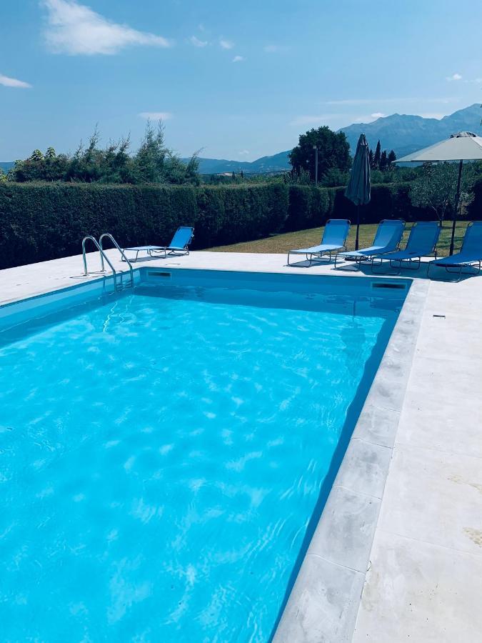 Villa In Nature Mitopoli Ngoại thất bức ảnh