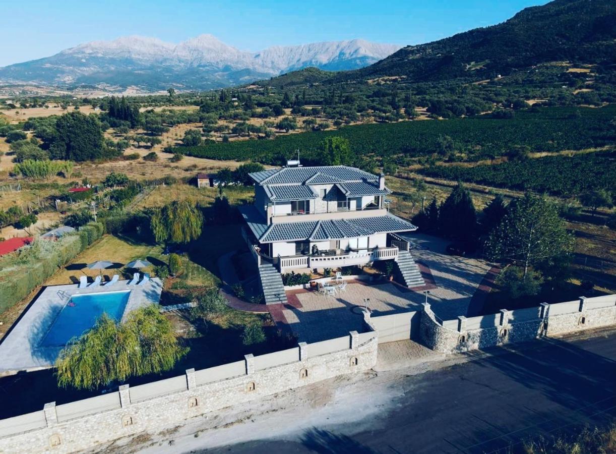Villa In Nature Mitopoli Ngoại thất bức ảnh